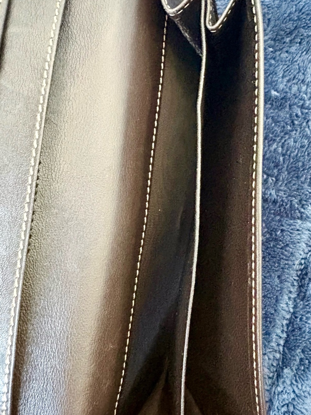 Gucci Beige Brown GG Canvas Wallet with Gold Heart Logo - Picture 5 of 9